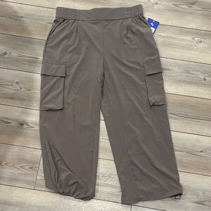 JoyLab Brown Cargo Capris